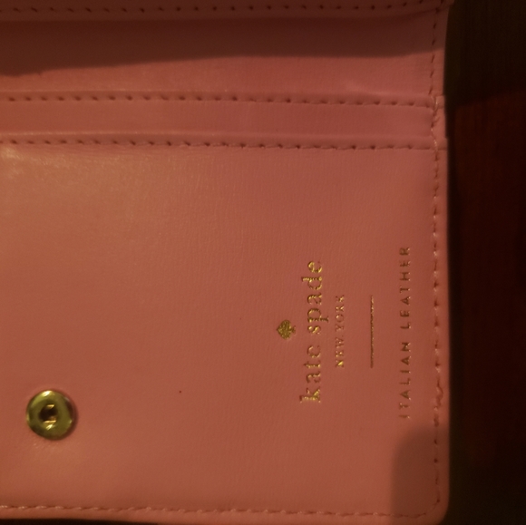 Kate Spade ♠️ Wallet - Picture 6 of 7